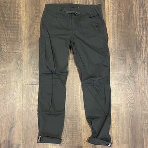 Women’s Pants